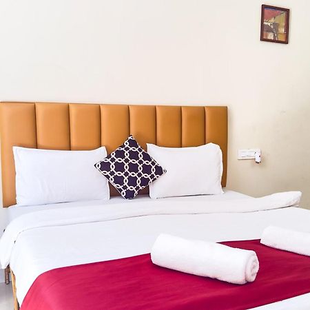 Hotel Leela Inn Candolim Marmagao Exterior foto