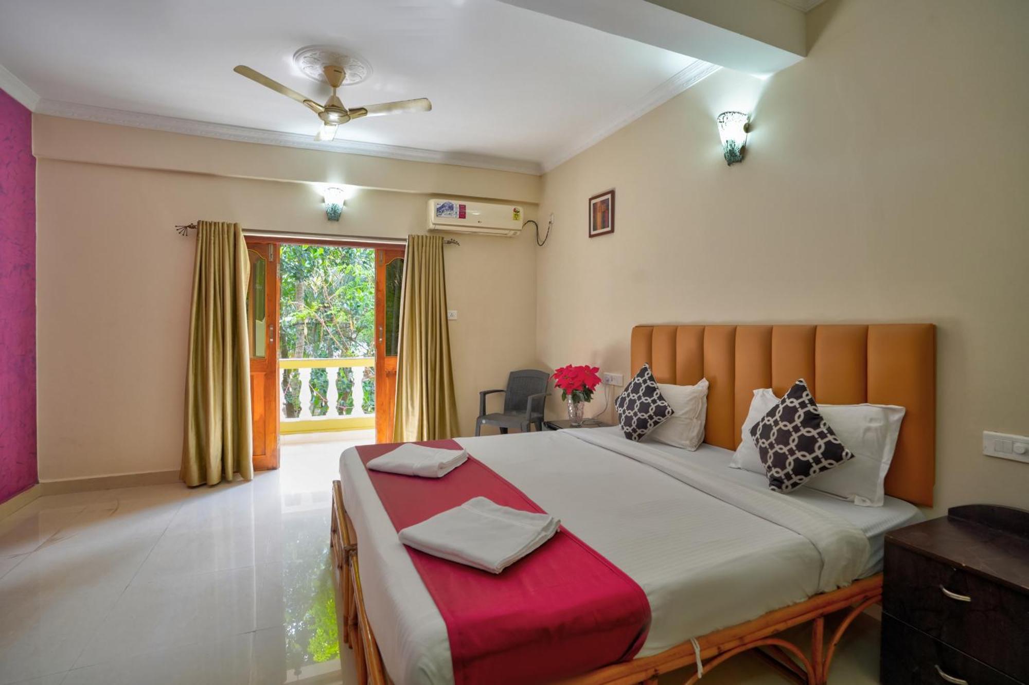 Hotel Leela Inn Candolim Marmagao Exterior foto