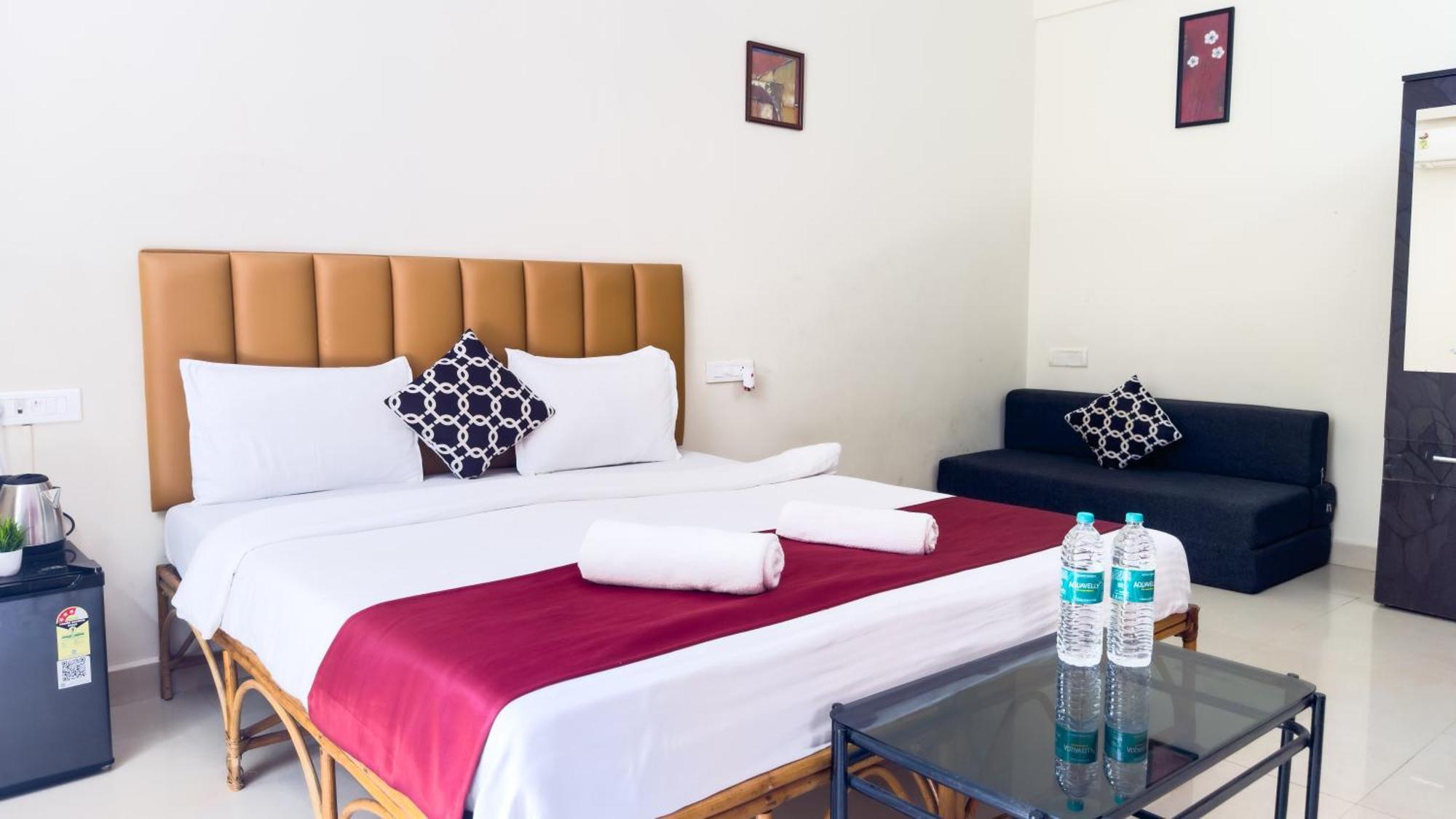 Hotel Leela Inn Candolim Marmagao Exterior foto
