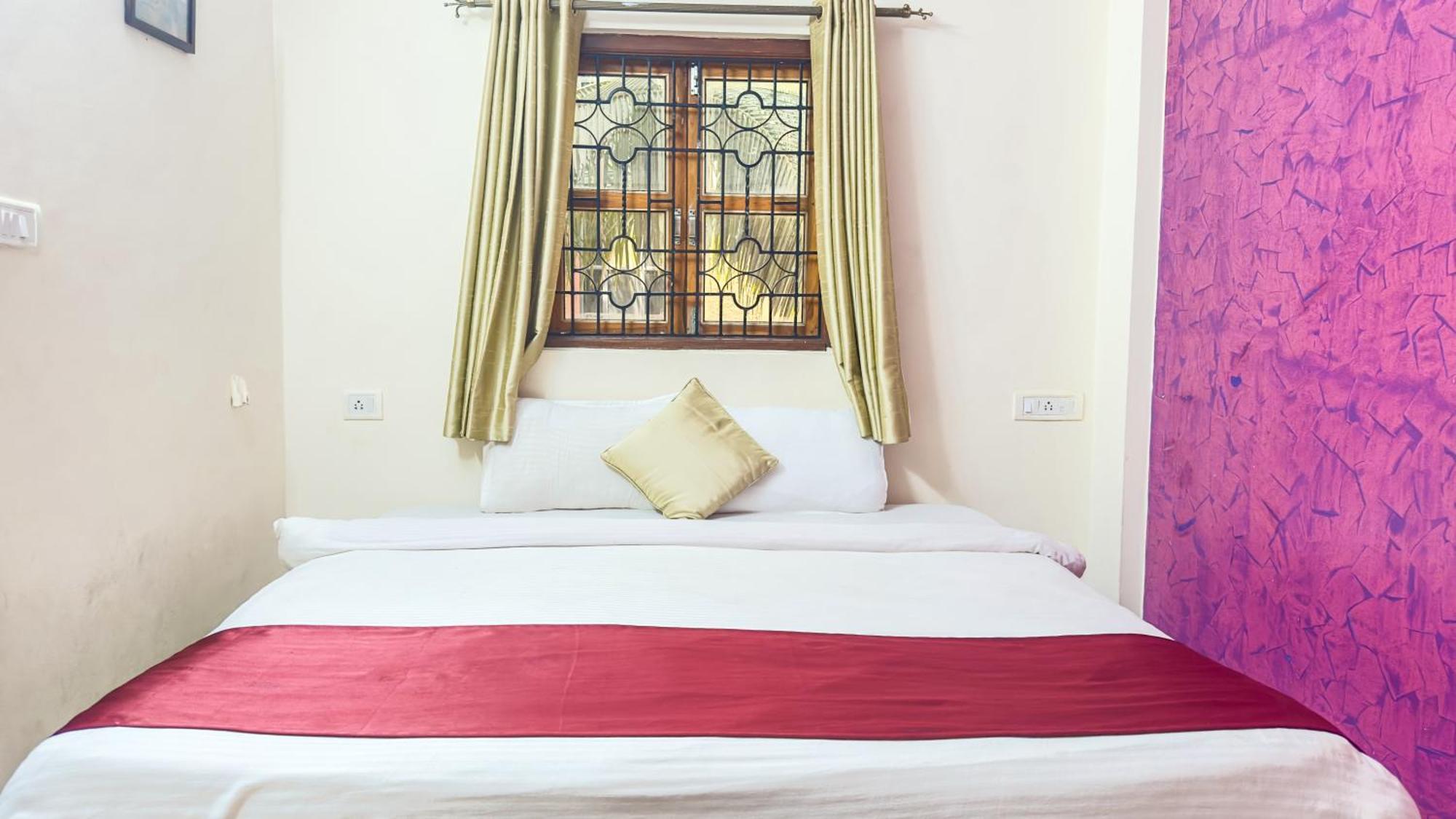 Hotel Leela Inn Candolim Marmagao Exterior foto