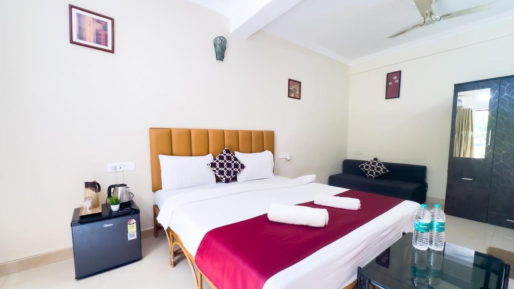 Hotel Leela Inn Candolim Marmagao Exterior foto