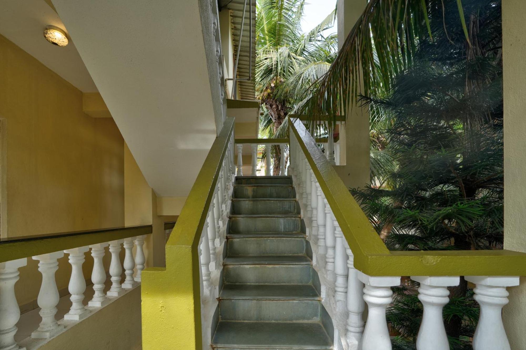 Hotel Leela Inn Candolim Marmagao Exterior foto