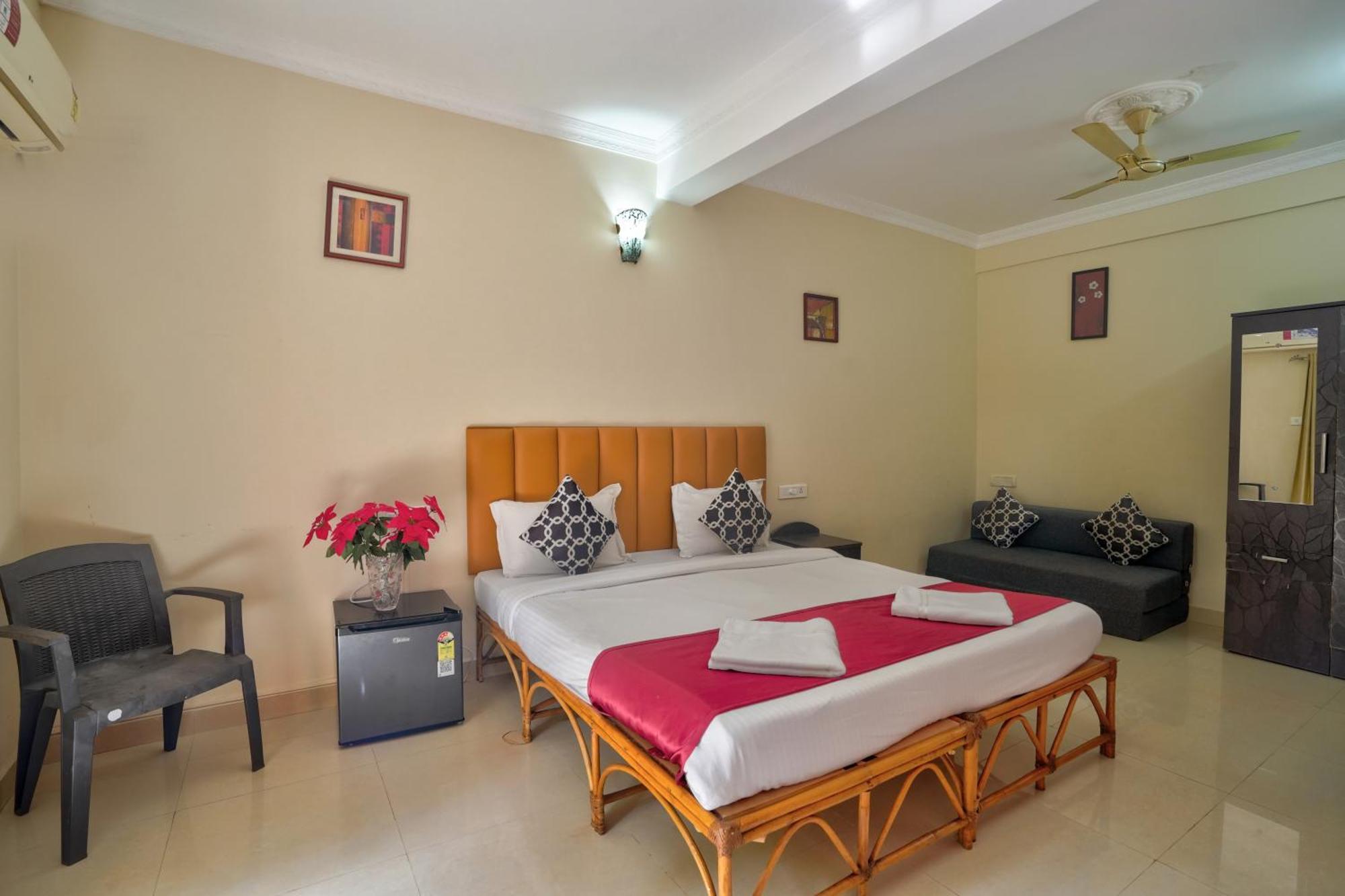 Hotel Leela Inn Candolim Marmagao Exterior foto