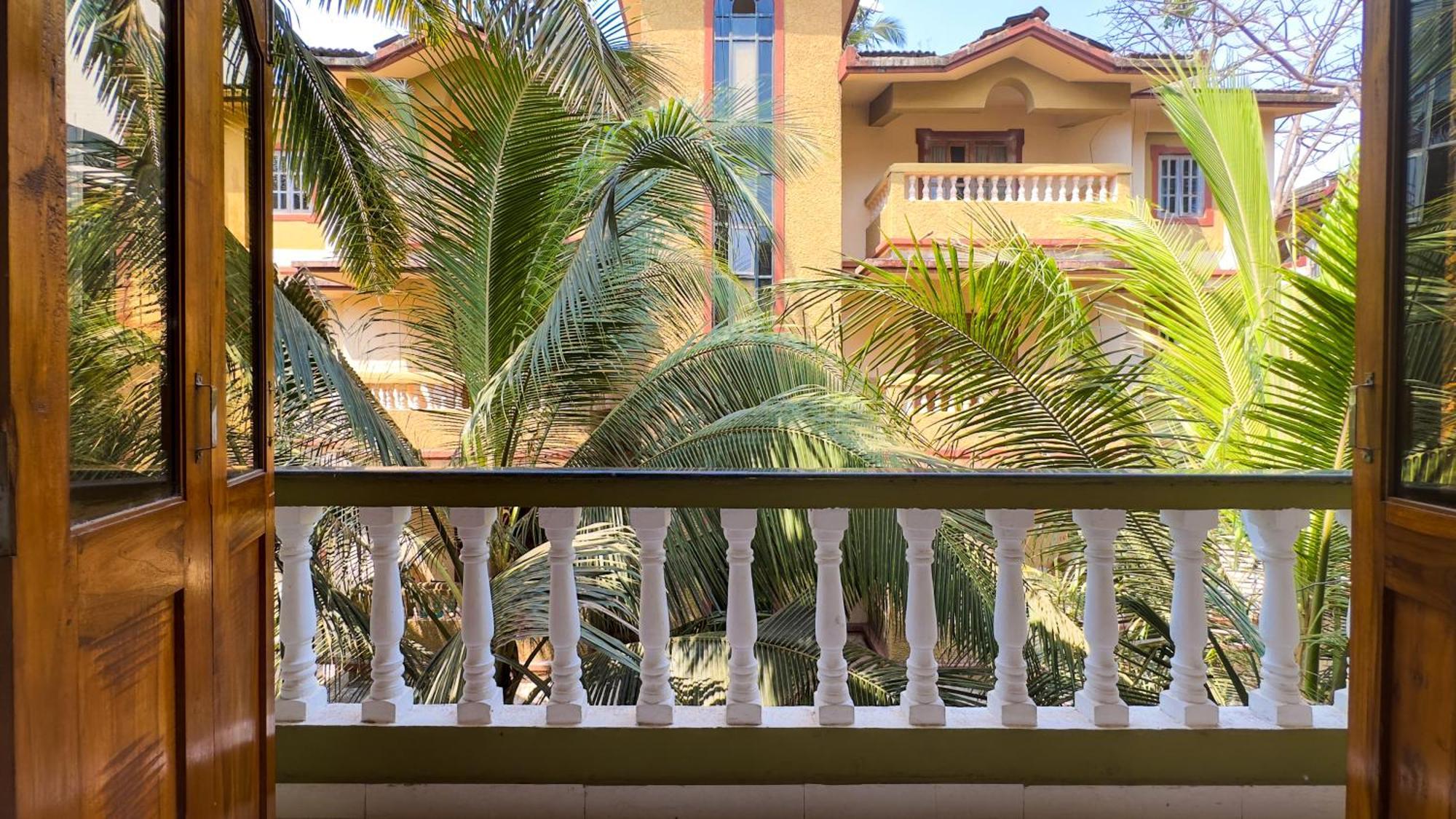 Hotel Leela Inn Candolim Marmagao Exterior foto