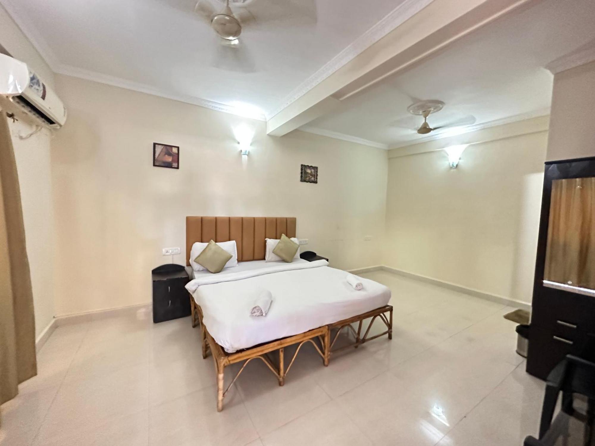 Hotel Leela Inn Candolim Marmagao Exterior foto