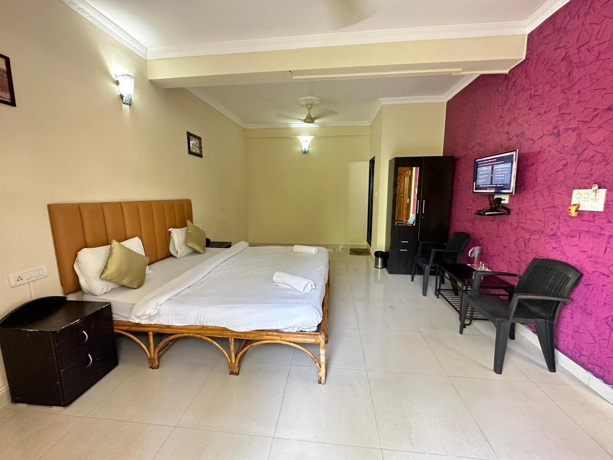 Hotel Leela Inn Candolim Marmagao Exterior foto