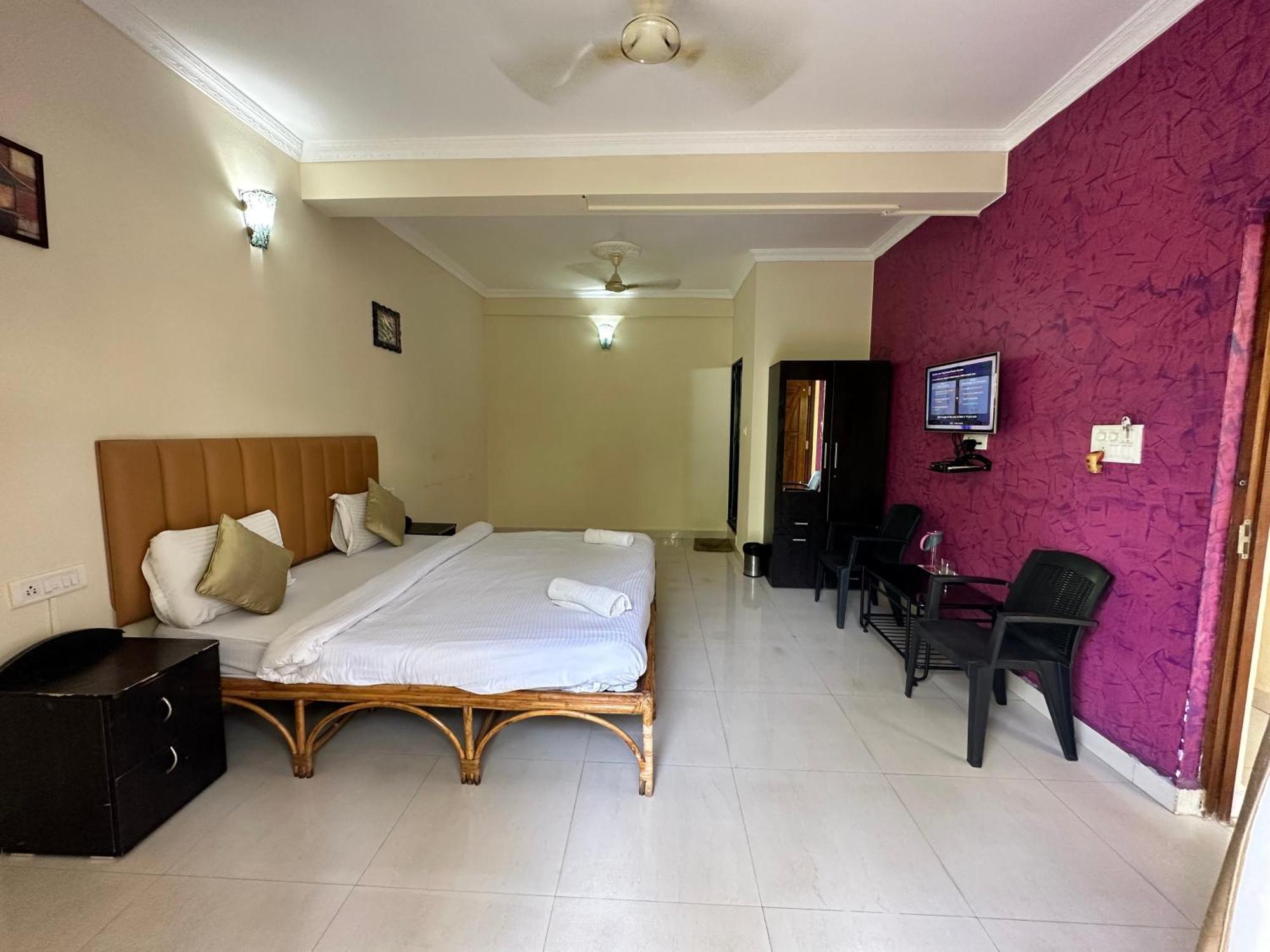 Hotel Leela Inn Candolim Marmagao Exterior foto