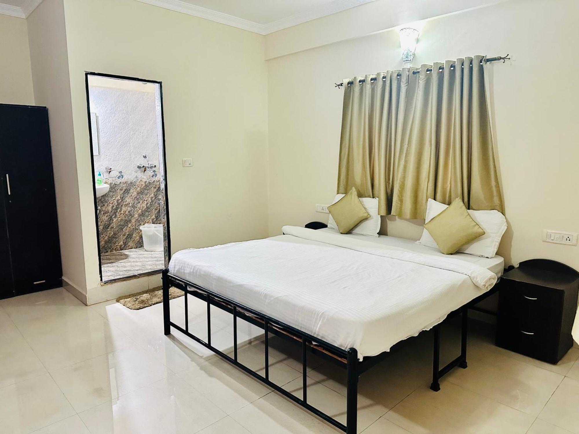 Hotel Leela Inn Candolim Marmagao Exterior foto